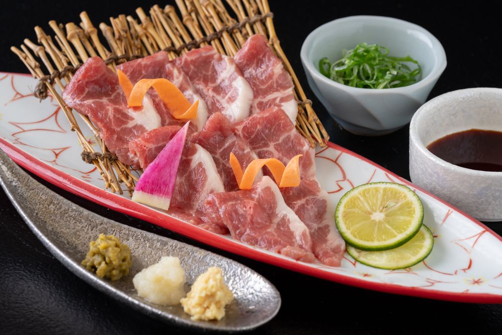 特選馬刺し(赤身/霜降り)