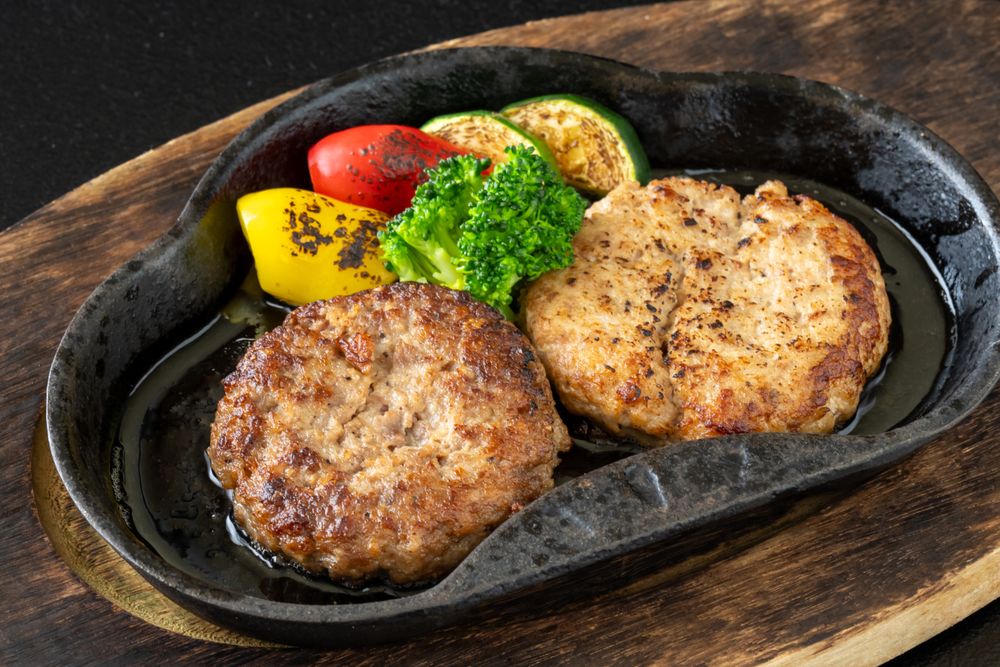 アグー豚と石垣牛のハンバーグ